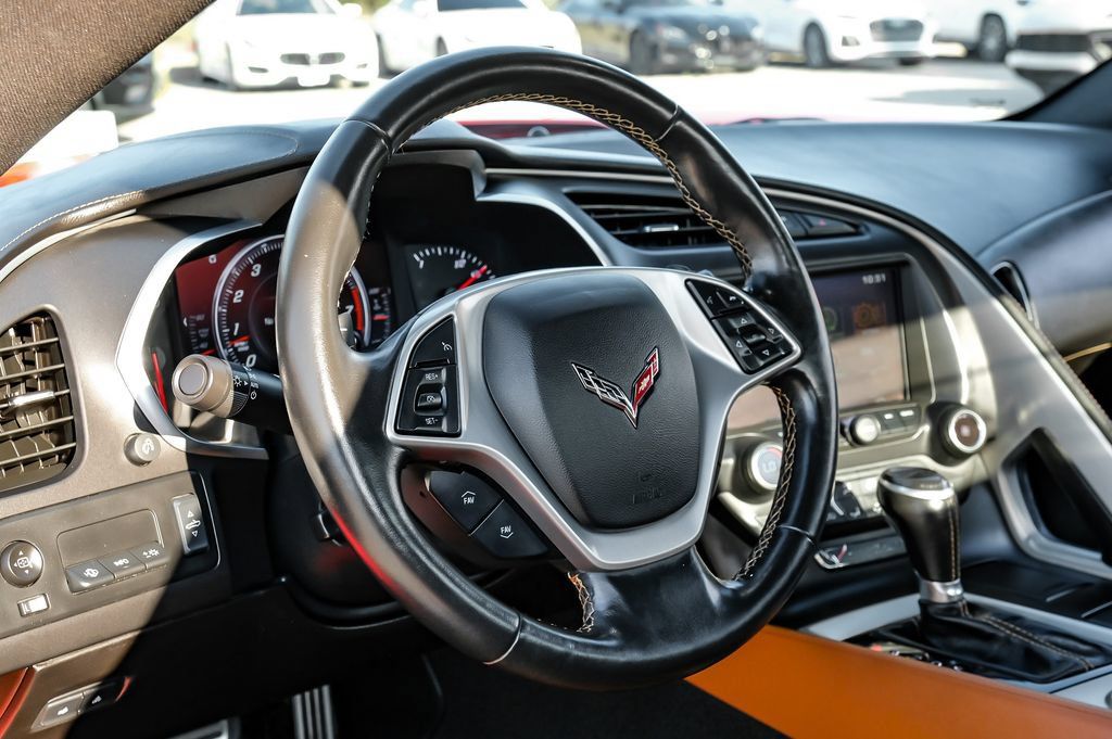 Used 2015 Chevrolet Corvette Stingray Convertible w/ 2LT Preferred Equipment Group RWD image 13