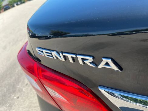 Used 2019 Nissan Sentra S FWD image 39