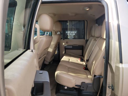 Used 2013 Ford F250 Lariat w/ Chrome Pkg image 14