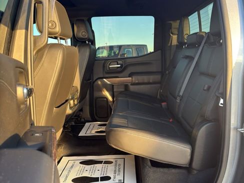 Used 2021 Chevrolet Silverado 1500 High Country w/ Technology Package image 10