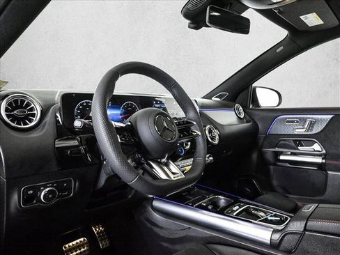 New 2026 Mercedes-Benz GLA 35 AMG 4MATIC image 10