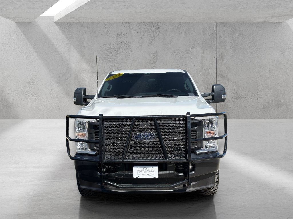 Used 2024 Ford F250 XL w/ FX4 Off-Road Package AWD/4WD image 2
