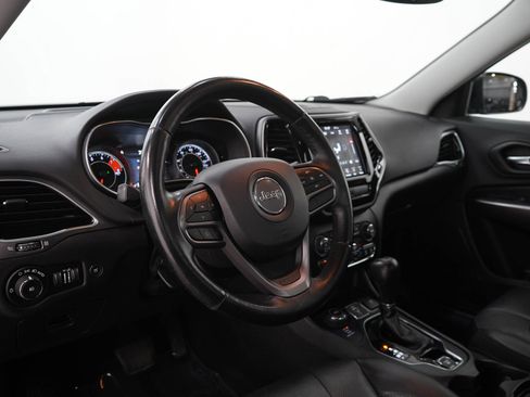 Used 2019 Jeep Cherokee Limited AWD/4WD image 26