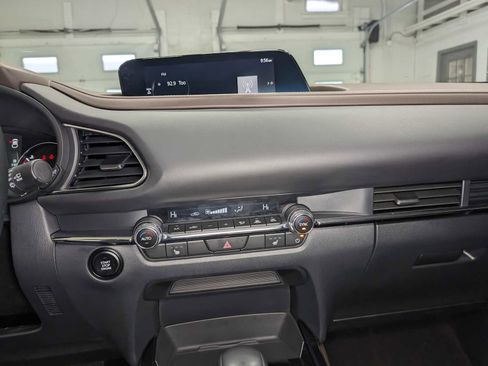 Certified 2025 MAZDA CX-30 AWD 2.5 S w/ Premium Package image 29