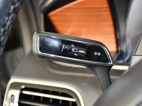 Used 2023 Lincoln Navigator L Reserve AWD/4WD image 23