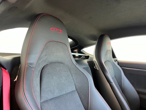 Used 2025 Porsche 718 Cayman GTS RWD image 18