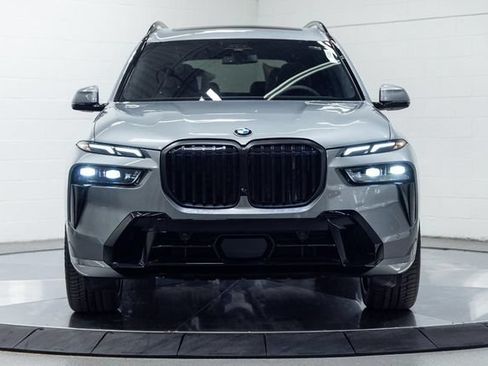 New 2027 BMW X7 xDrive40i w/ Executive Package AWD/4WD image 7