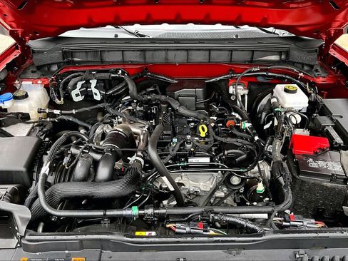 Certified 2023 Ford Bronco Black Diamond image 31