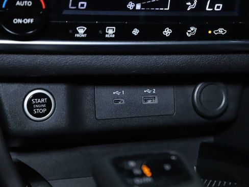 Certified 2023 Nissan Rogue SV AWD/4WD image 28