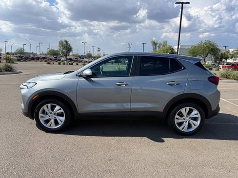 Used 2025 Buick Encore GX Preferred FWD image 9