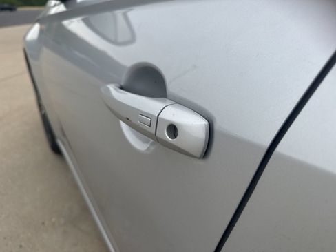 Used 2024 Nissan Altima 2.5 SR FWD image 11