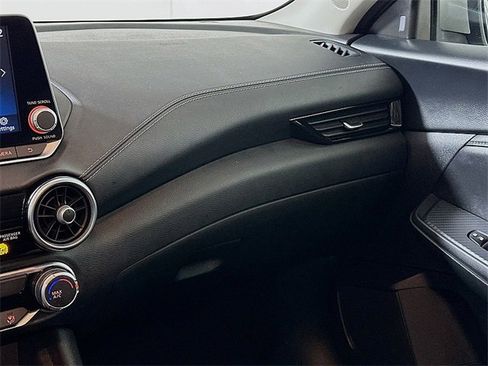 Used 2023 Nissan Sentra SV image 22
