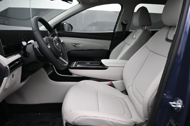 New 2026 Hyundai Tucson Limited AWD/4WD image 12