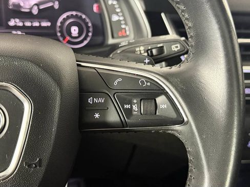 Used 2019 Audi Q7 3.0T Premium Plus w/ Premium Plus Package AWD/4WD image 16