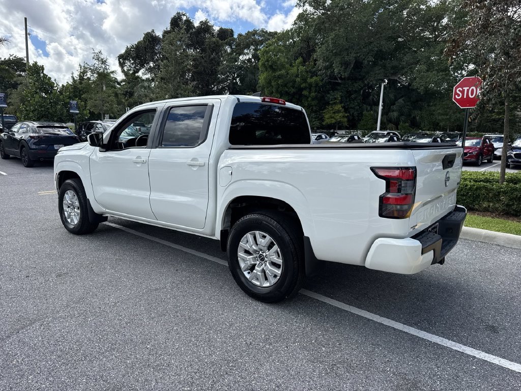 Used 2022 Nissan Frontier SV AWD/4WD image 12
