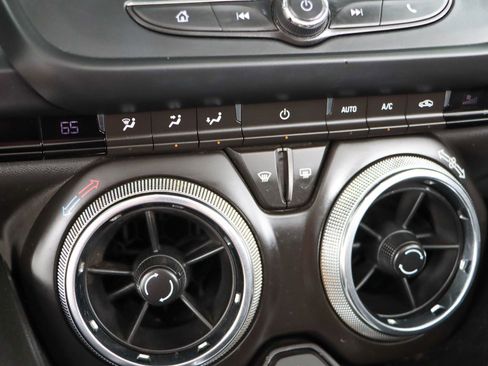 Used 2017 Chevrolet Camaro LT w/ RS Package image 20