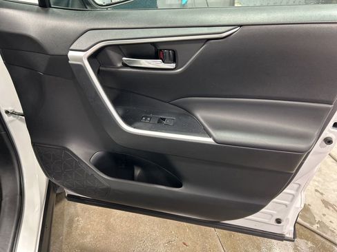 Used 2024 Toyota RAV4 XLE image 21