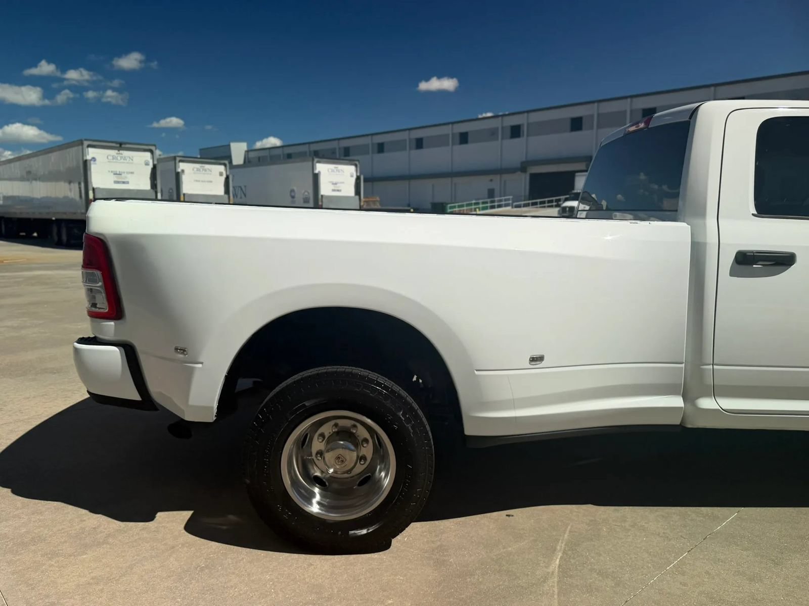 Used 2020 RAM 3500 Tradesman RWD image 7