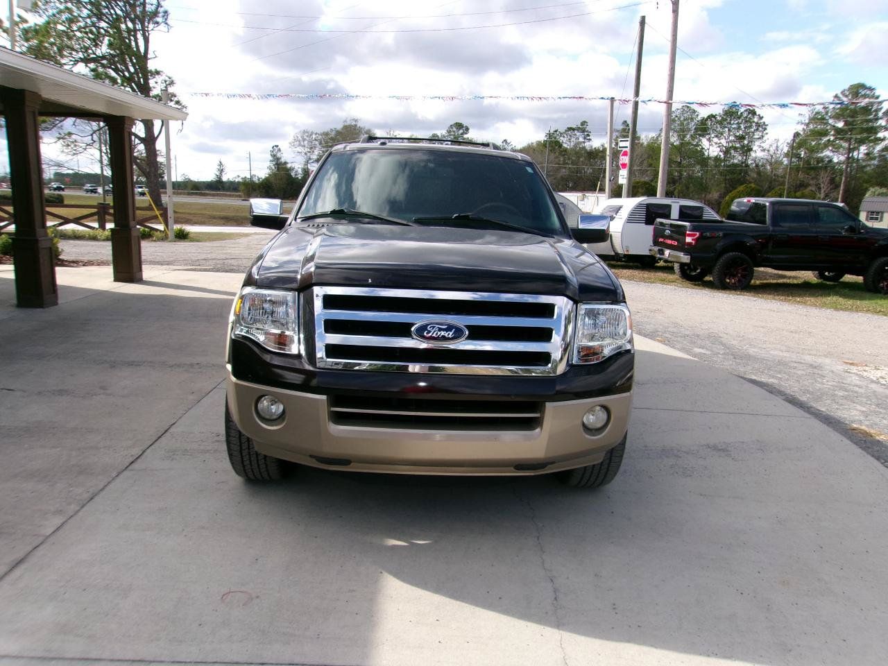 Used 2013 Ford Expedition EL King Ranch RWD image 2
