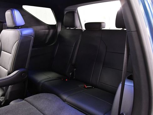 Used 2026 Chevrolet Traverse High Country w/ LPO, Floor Liner Package AWD/4WD image 29