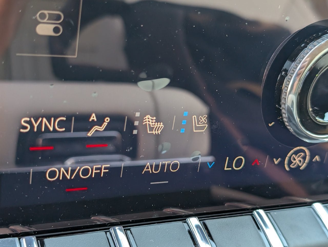 New 2027 GMC Yukon Denali w/ Advanced Technology Package AWD/4WD image 14