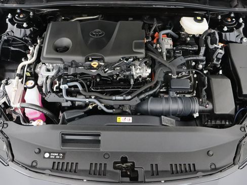 Used 2025 Toyota Camry LE FWD image 37
