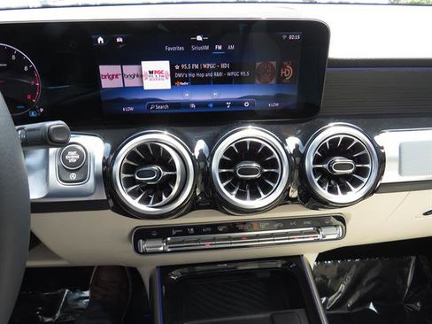 Used 2026 Mercedes-Benz GLB 250 4MATIC image 14
