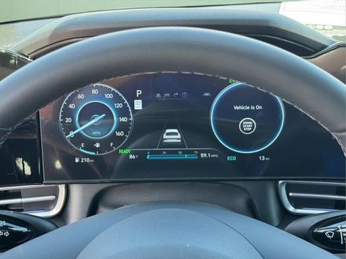 New 2026 Hyundai Elantra Limited FWD image 26