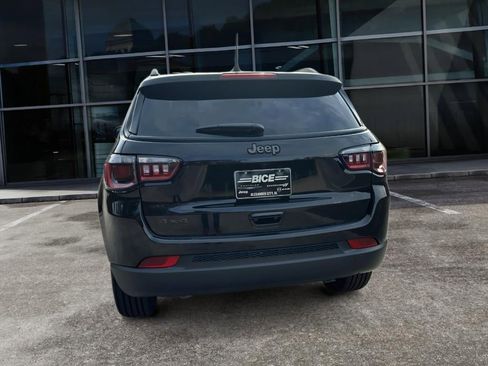 New 2026 Jeep Compass Latitude AWD/4WD image 5