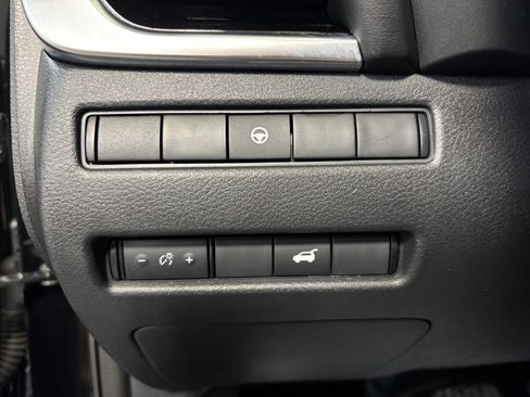 Used 2023 Nissan Rogue SL w/ SL Premium Package AWD/4WD image 22