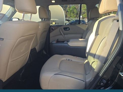 Used 2024 Nissan Armada SL w/ Captain's Chairs Package image 12