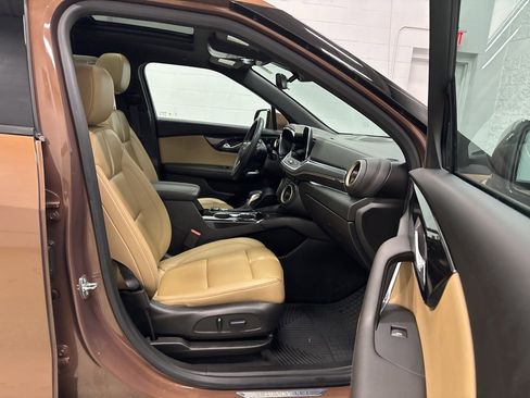 Used 2023 Chevrolet Blazer Premier w/ Driver Confidence II Package image 33