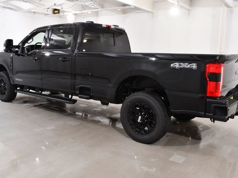 New 2026 Ford F350 XLT w/ XLT Premium Package AWD/4WD image 15