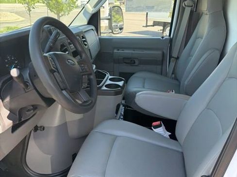New 2026 Ford E-450 and Econoline 450 Super Duty w/ Power Equipment Group RWD image 29