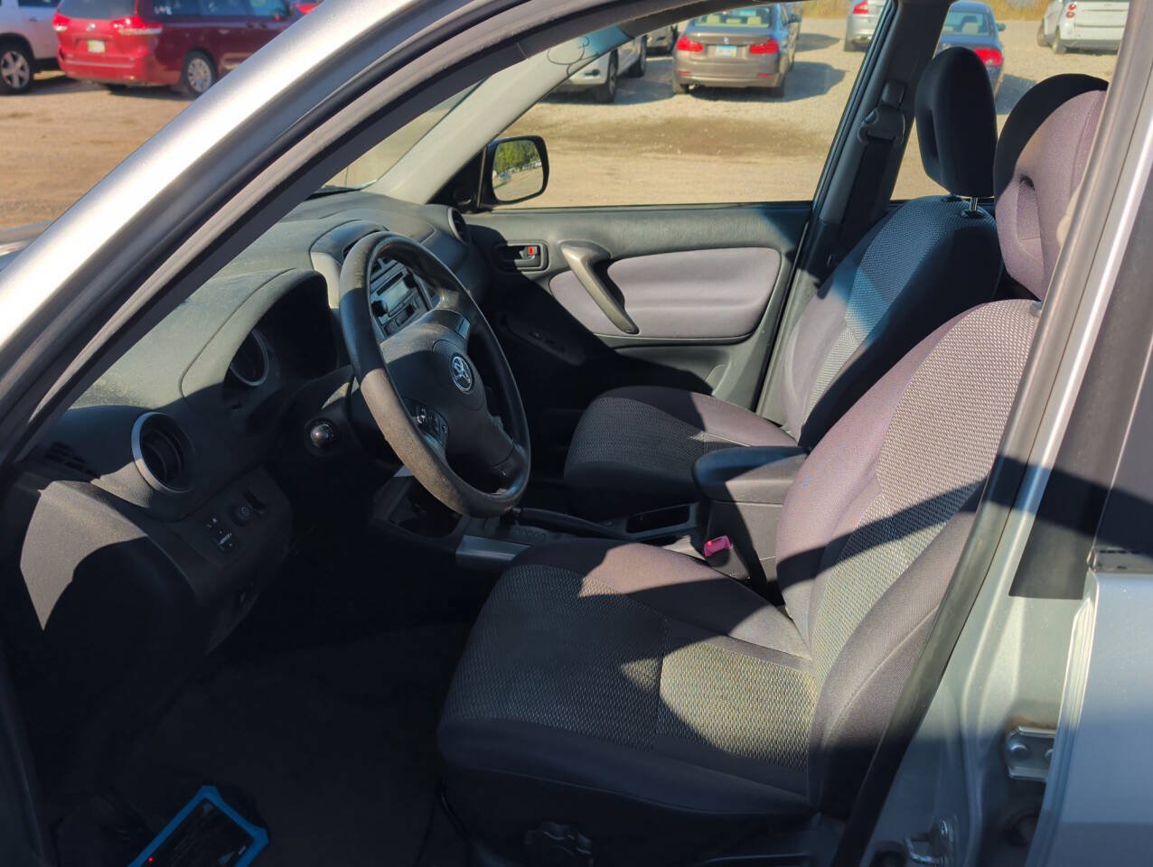 Used 2005 Toyota RAV4 2WD image 19