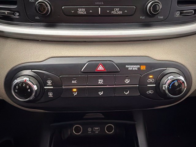 Used 2016 Kia Sorento LX FWD image 19
