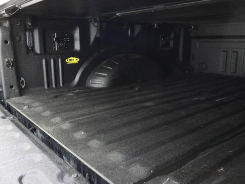 Used 2022 Ford F250 Lariat w/ Tremor Off-Road Package image 5