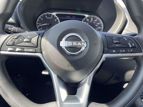 Used 2024 Nissan Sentra SV image 23