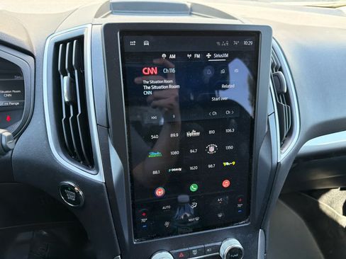 Used 2023 Ford Edge SE w/ Black Appearance Package AWD/4WD image 8