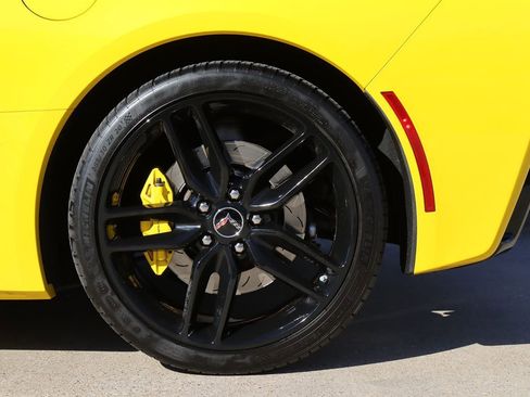 Used 2015 Chevrolet Corvette Stingray Coupe w/ 3LT Preferred Equipment Group image 42