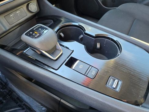 Certified 2024 Nissan Rogue S image 26