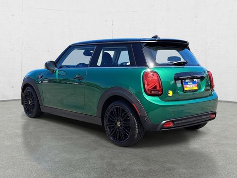 Used 2024 MINI Cooper SE FWD image 7