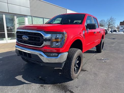 Used 2023 Ford F150 XLT AWD/4WD image 2