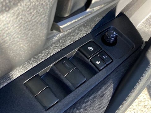 Certified 2025 Toyota Corolla LE image 21