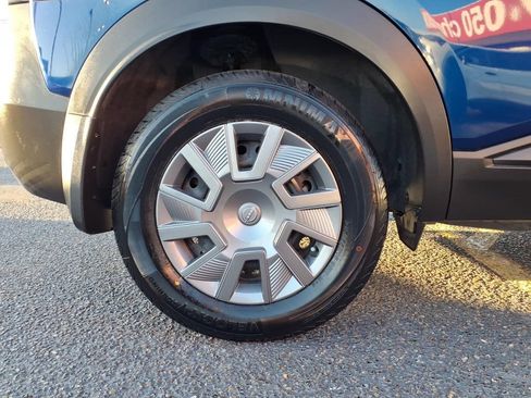 Used 2025 Nissan Kicks S AWD/4WD image 19
