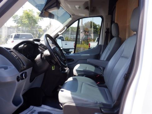 Used 2019 Ford Transit 150 130 Medium Roof RWD image 13