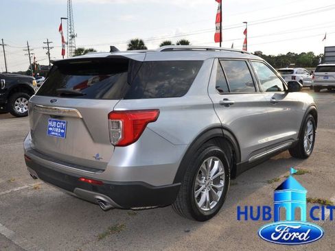 Used 2022 Ford Explorer Limited image 5