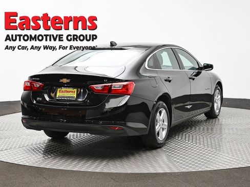 Used 2024 Chevrolet Malibu LT FWD image 5