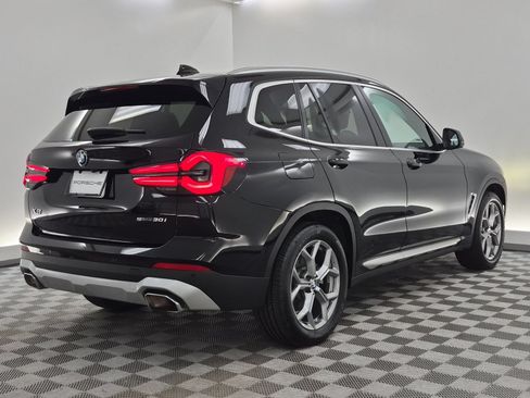 Used 2024 BMW X3 sDrive30i w/ Convenience Package RWD image 9