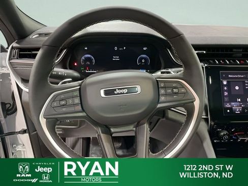 New 2026 Jeep Grand Cherokee Laredo X AWD/4WD image 23